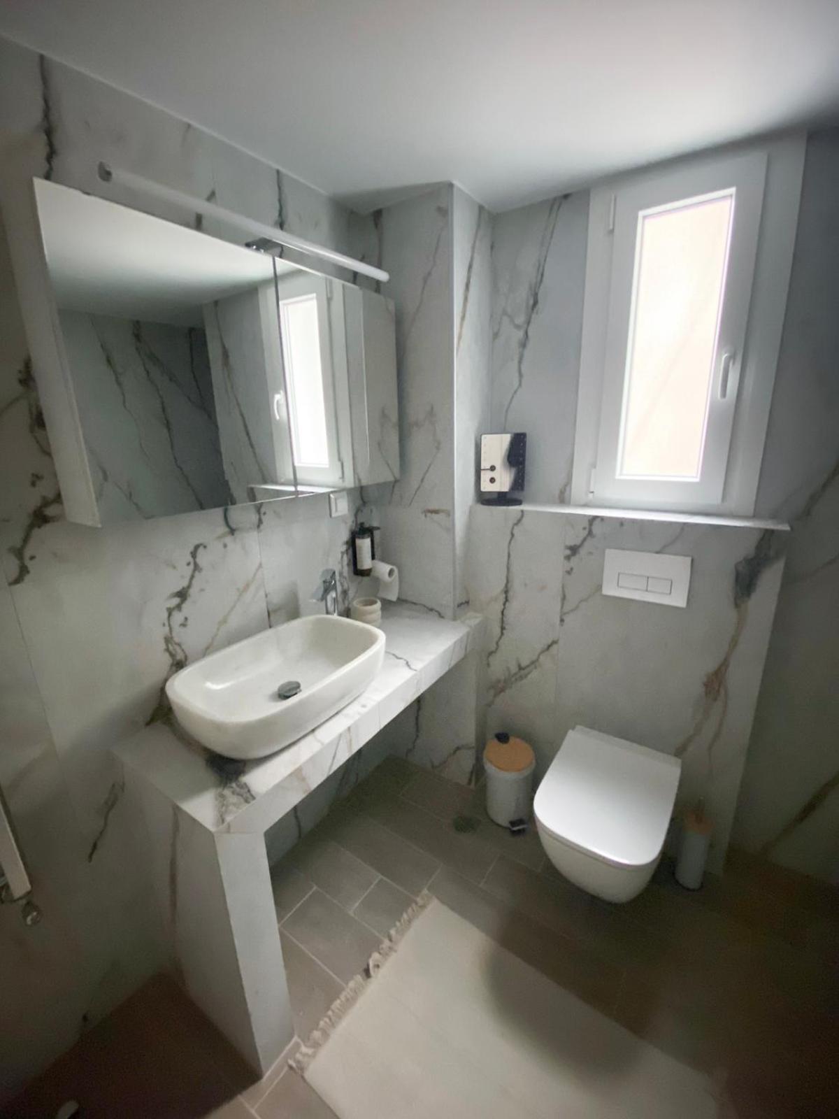 Agias Sofias Svolou Center 2 Apartment Thessaloníki Luaran gambar